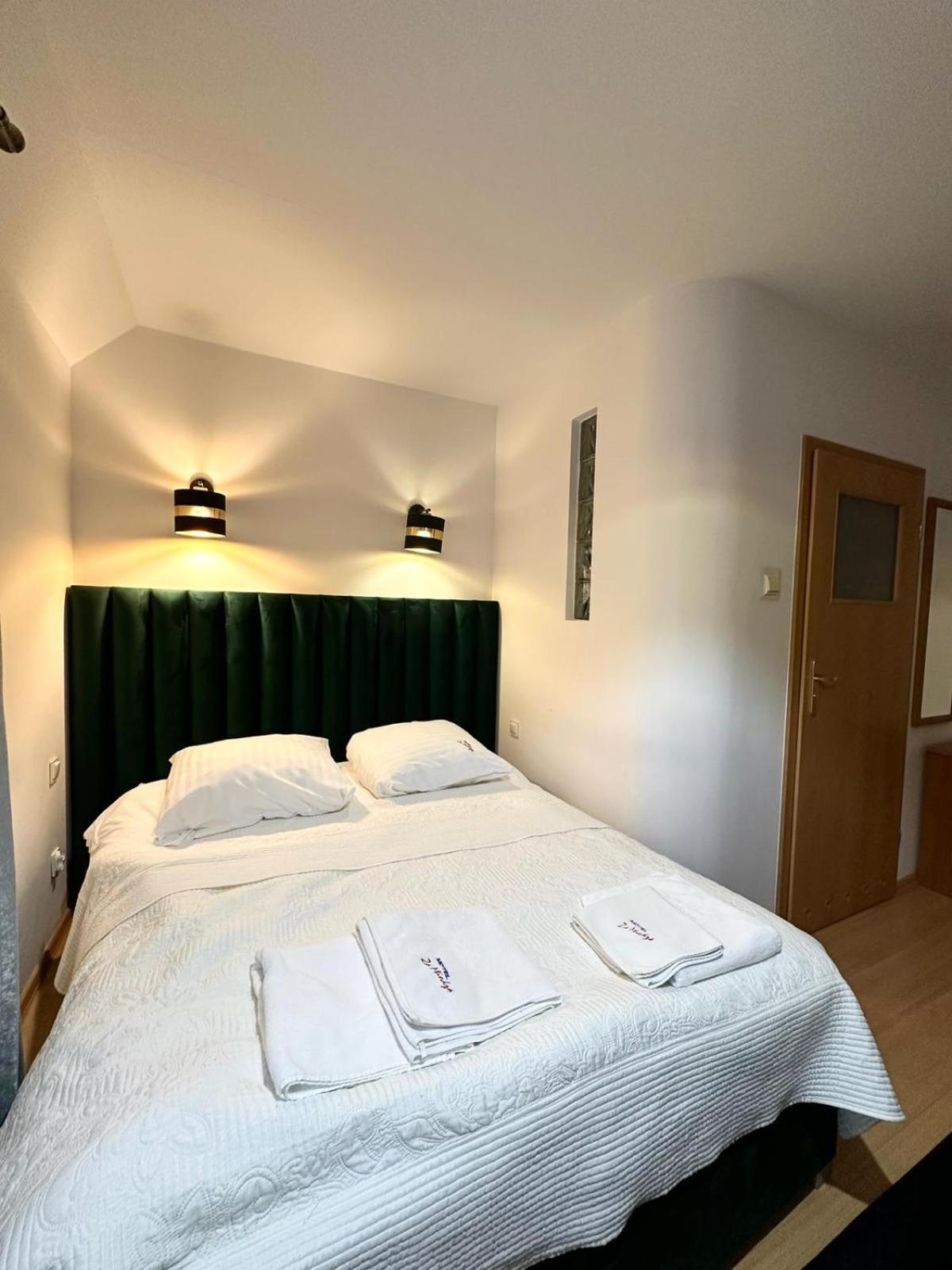 Za Miedza Motel Bralin